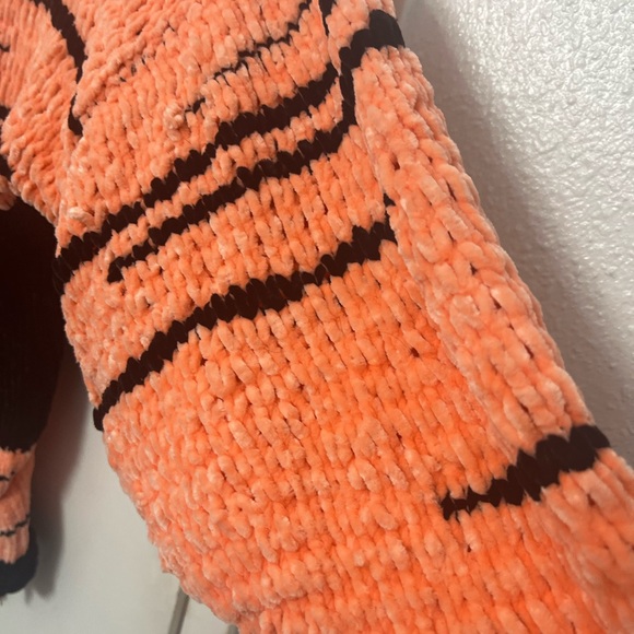 On of a kind, handmade unique sweater - Picture 2 of 6